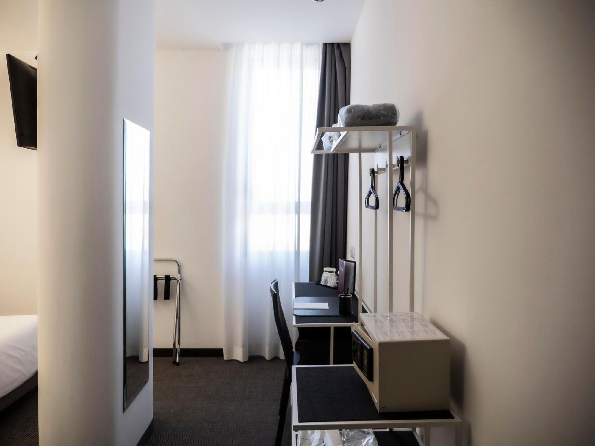 Loto Business Hotel Rzym Zewnętrze zdjęcie